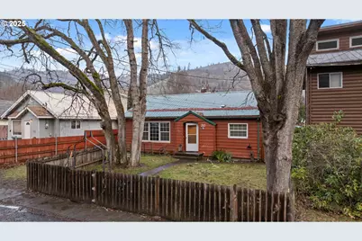 217 2nd St, Klickitat, WA 98628 - Photo 5
