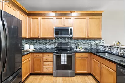 1360 NE Coho Ct, Troutdale, OR 97060 - Photo 19