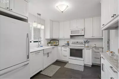 6407 SE 65th Ave, Portland, OR 97206 - Photo 5