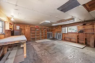 306 W 1st St, Wallowa, OR 97885 - Photo 25
