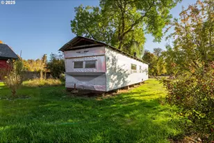 19115 Hwy 42, Camas Valley, OR 97416 - Photo 25