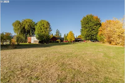 19115 Highway 42, Camas Valley, OR 97416 - Photo 33