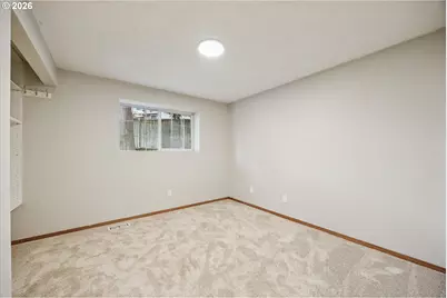 377 SE Barnes Ave, Gresham, OR 97080 - Photo 15