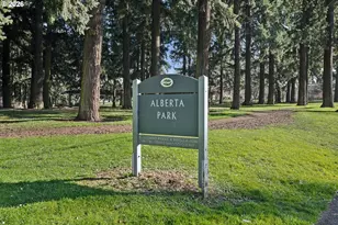 5216 NE Cleveland Ave, Portland, OR 97211 - Photo 47