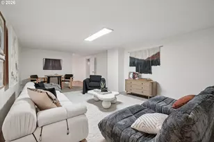 5216 NE Cleveland Ave, Portland, OR 97211 - Photo 31