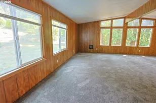 590 Kings Ave, Lakeside, OR 97449 - Photo 17