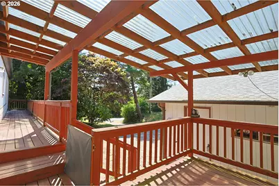 590 Kings Ave, Lakeside, OR 97449 - Photo 15