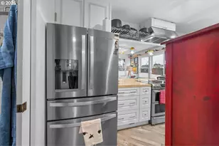 326 Hwy 101, Rockaway Beach, OR 97136 - Photo 17