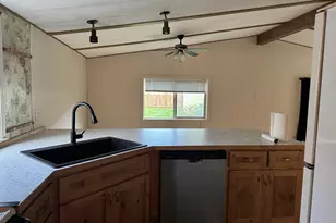 737 11th St, Bandon, OR 97411 - Photo 7