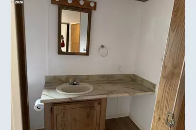 737 11th St, Bandon, OR 97411 - Photo 15