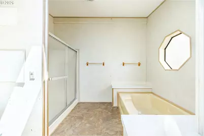 1400 Candlelight Dr #175, Eugene, OR 97402 - Photo 23
