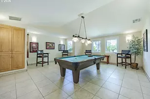 1400 Candlelight Dr, Eugene, OR 97402 - Photo 39