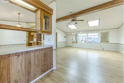 1400 Candlelight Dr #175, Eugene, OR 97402 - Photo 5