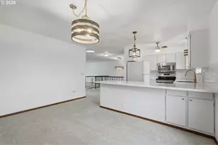 14812 NE Rose Pkwy, Portland, OR 97230 - Photo 13
