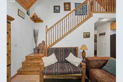21561 E Hideaway Ln, Rhododendron, OR 97049 - Photo 19