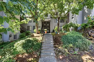 4000 Carman Dr, Lake Oswego, OR 97035 - Photo 39