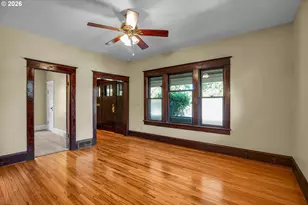 1614 SE Linn St, Portland, OR 97202 - Photo 7