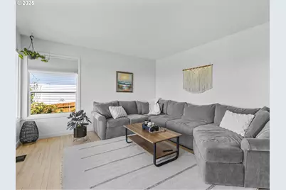 470 S 9th Ct, Ridgefield, WA 98642 - Photo 5