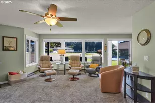 1080 Bay St, Florence, OR 97439 - Photo 7