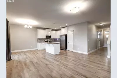 1801 N Daniel Dr, Newberg, OR 97132 - Photo 5