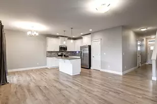 1801 N Daniel Dr, Newberg, OR 97132 - Photo 5