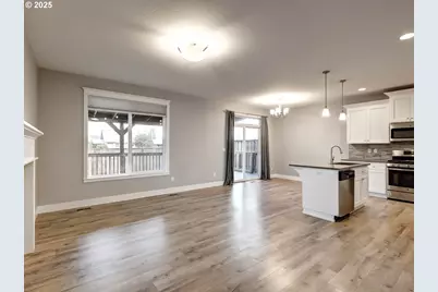 1801 N Daniel Dr, Newberg, OR 97132 - Photo 7