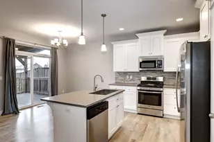 1801 N Daniel Dr, Newberg, OR 97132 - Photo 11