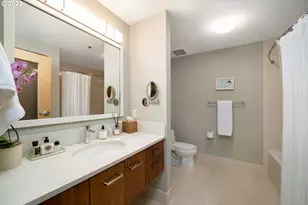 1221 SW 10th Ave, Portland, OR 97205 - Photo 27