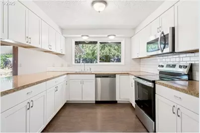 4819 SE Roethe Rd, Milwaukie, OR 97267 - Photo 9