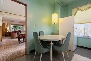 5825 NE Everett St, Portland, OR 97213 - Photo 17