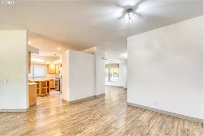 75055 W Oregon Ln, Irrigon, OR 97844 - Photo 13