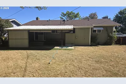 1406 N Willow St, La Grande, OR 97850 - Photo 17