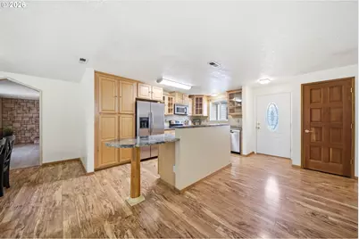 10717 NE 44th St, Vancouver, WA 98682 - Photo 7