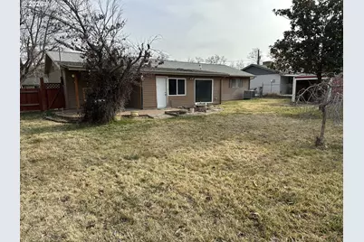 1518 Wilkenson St, Milton-Freewater, OR 97862 - Photo 3