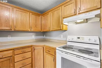 2793 SE 19th St, Gresham, OR 97080 - Photo 13