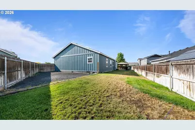 379 NW Crestview Ct, Hermiston, OR 97838 - Photo 25