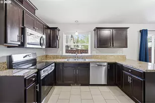 406 Sunset Ct, Amity, OR 97101 - Photo 7