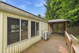 661 Village Pines Dr, Coos Bay, OR 97420 - Photo 19