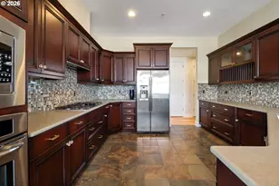 707 N Hayden Island Dr, Portland, OR 97217 - Photo 17