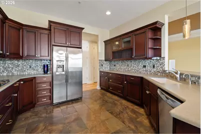 707 N Hayden Island Dr #215, Portland, OR 97217 - Photo 19