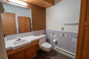 495 W 27th Ave, Eugene, OR 97405 - Photo 21