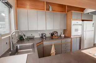 495 W 27th Ave, Eugene, OR 97405 - Photo 11