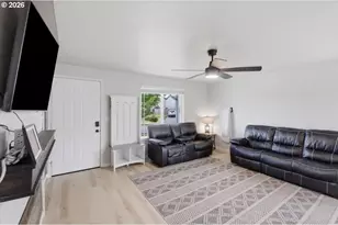 3523 College Loop, Albany, OR 97322 - Photo 13
