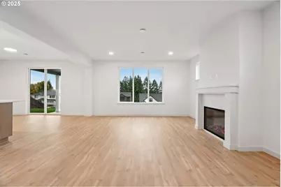 142 W 20th Way, La Center, WA 98629 - Photo 3