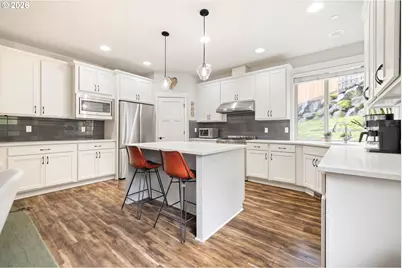 12723 SW Willow Point Ln, Portland, OR 97224 - Photo 11