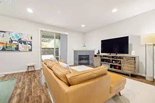 12723 SW Willow Point Ln, Portland, OR 97224 - Photo 7