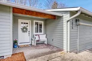 1875 SE Hale Dr, Gresham, OR 97080 - Photo 3