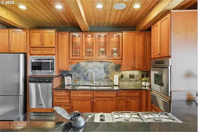 813 Varsity Rd, Kalama, WA 98625 - Photo 15