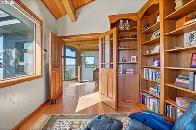 813 Varsity Rd, Kalama, WA 98625 - Photo 25