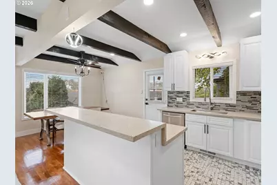 2812 NE Bryant St, Portland, OR 97211 - Photo 15